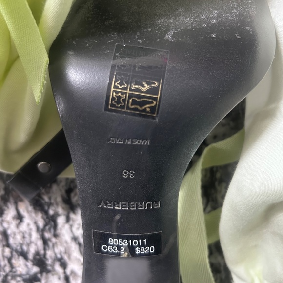 Burberry Open Toe Heeled Sandals - Picture 10 of 10